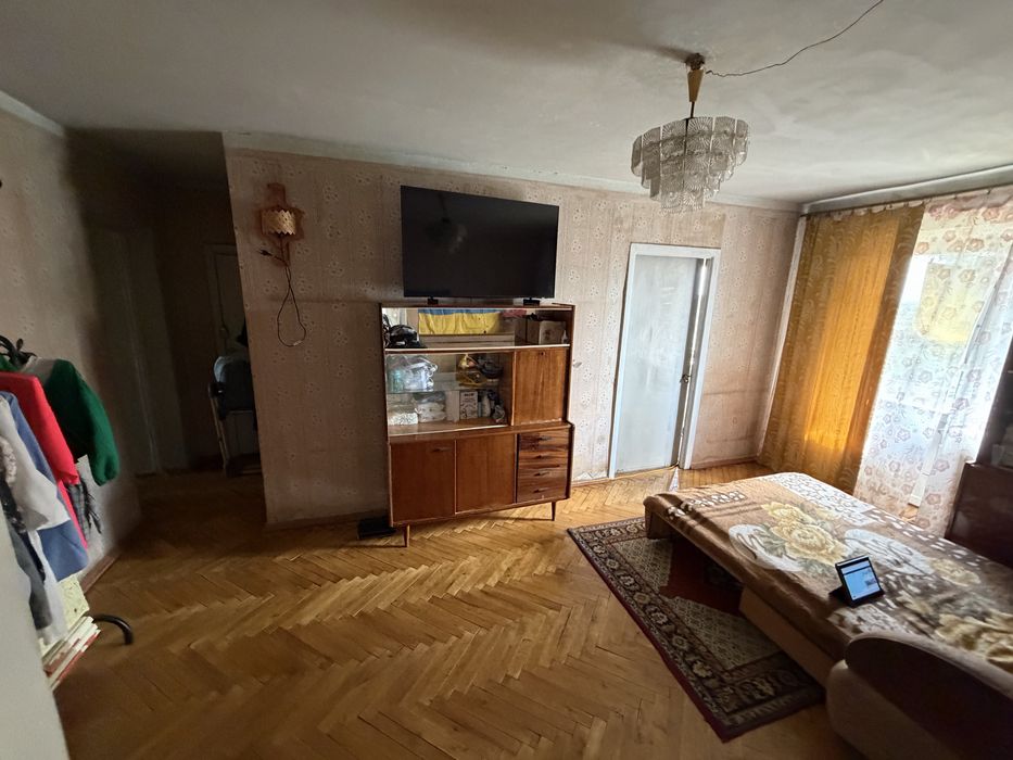 Продам 3 ком с самом сердце Чернигова