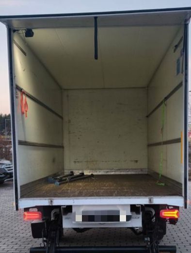 Грузовое такси в Киеве. Перевезем все! Грузчики