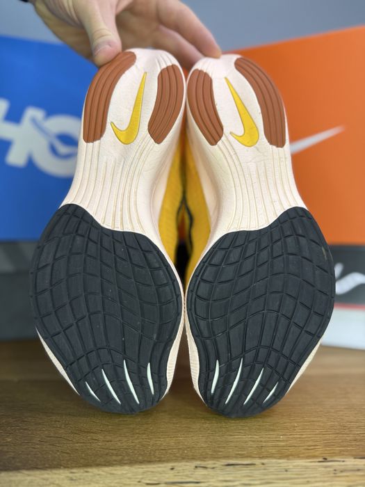 Бігові кросівки nike zoom x vaporfly 2