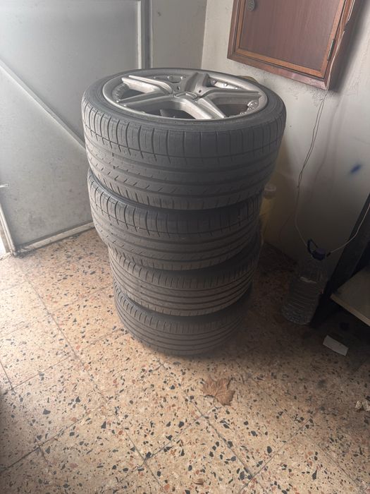 Jantes 18 com pneus