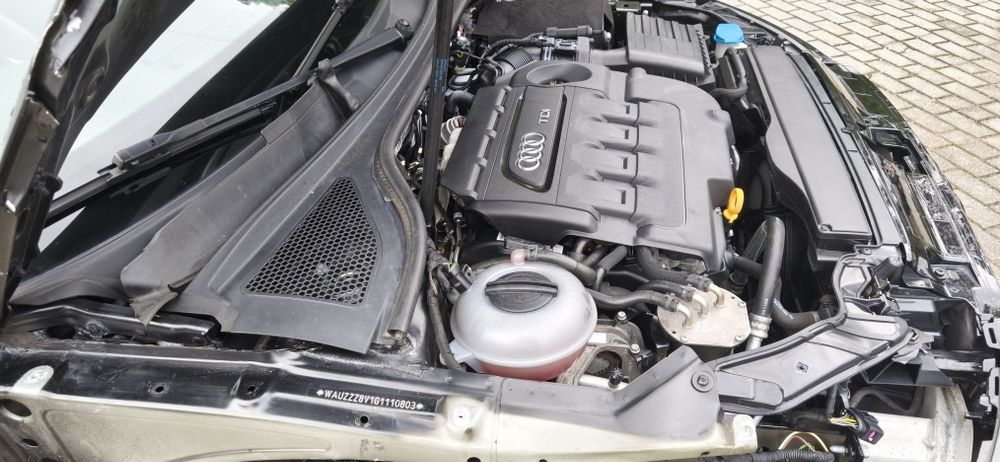 Audi A3 S-line limousine salvado