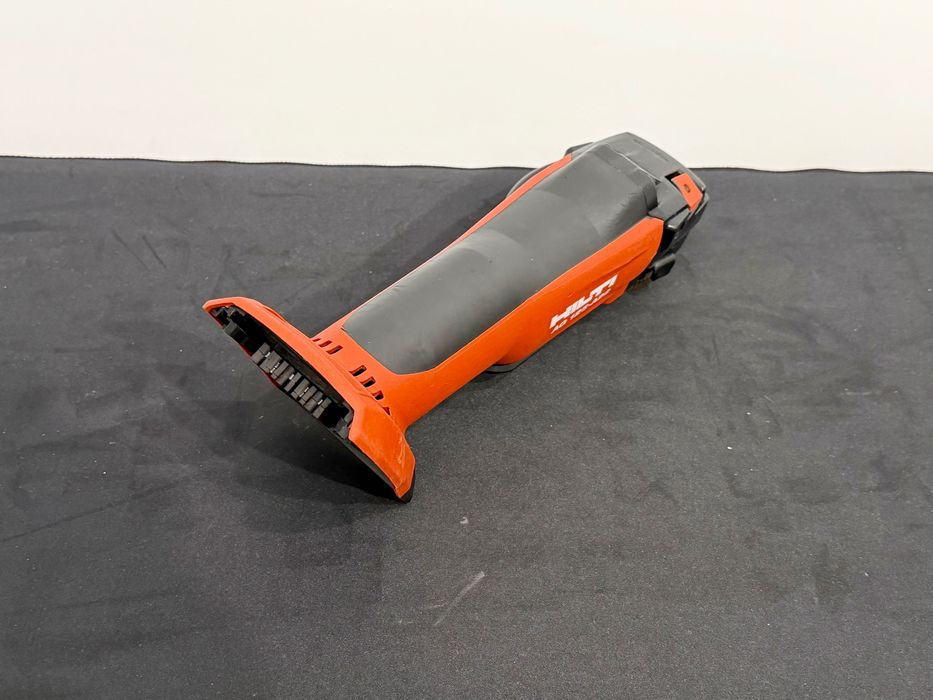 Akumulatorowa szlifierka kątowa HILTI AG 125-A22 używana BODY