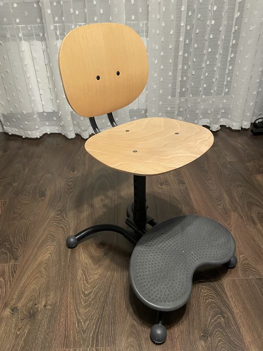 Krzesło do biurka ergonomiczne, dziecięce Kinnarps