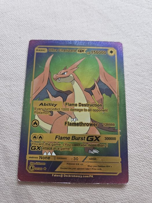 Karta Pokemon Ultra Charizard