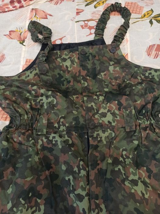 Продам полукомбинезон утеплённый р-50рост4