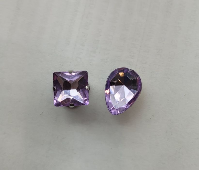 Przypinki do crocs Fioletowe kryształy