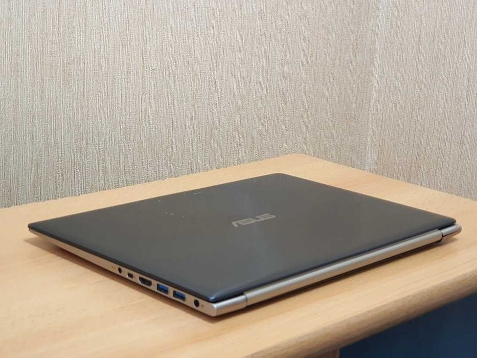 Сучасний тонкий ноутбук Asus ZenBook UX32A Intel Core i5-3317U RAM 10Gb SSD 128Gb Батарея 10годин (нова батарея). В ідеальному стані.