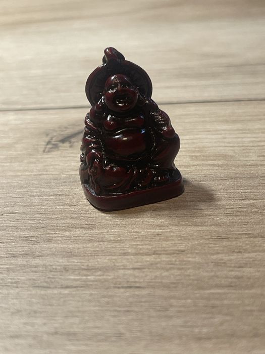 Статуетка будди