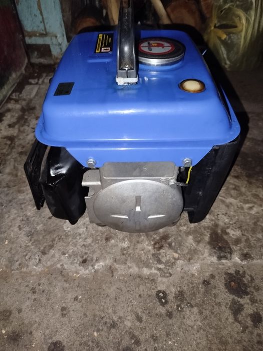 ПРОДАМ  Генератор