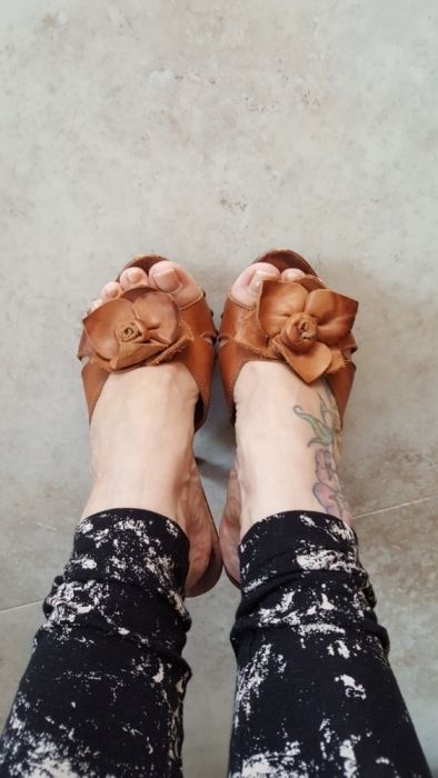 Venezia buty na obcasie r.37 skóra