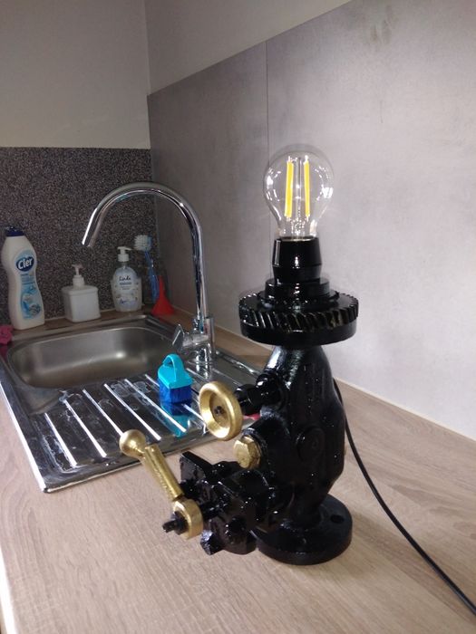 Lampa industrialna loft