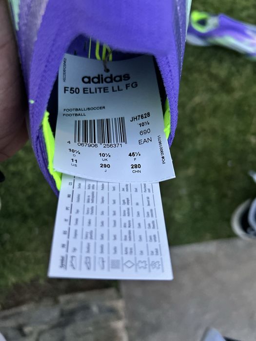 Footabll Boots  Adidas F50