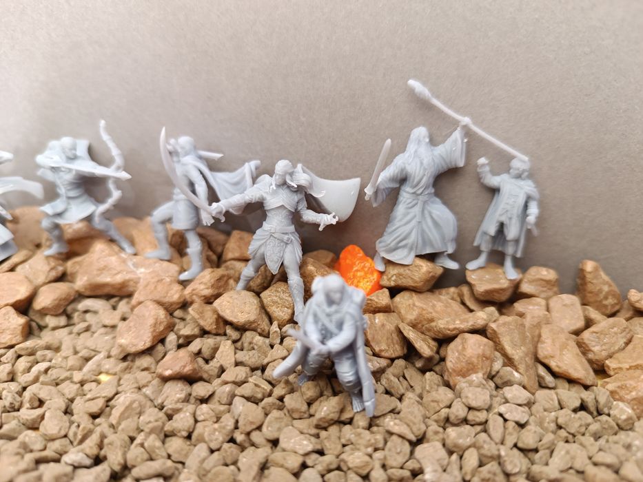 Promo. 7x figurek + BALROG pasujące do LOTR , Śródziemie 14k, D&D