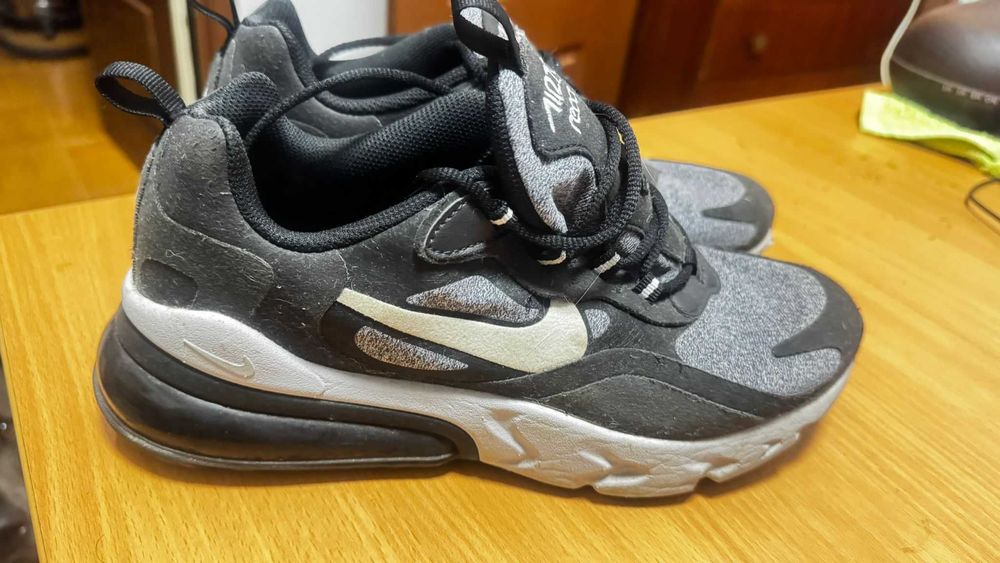 Tenis nike air max 270 react