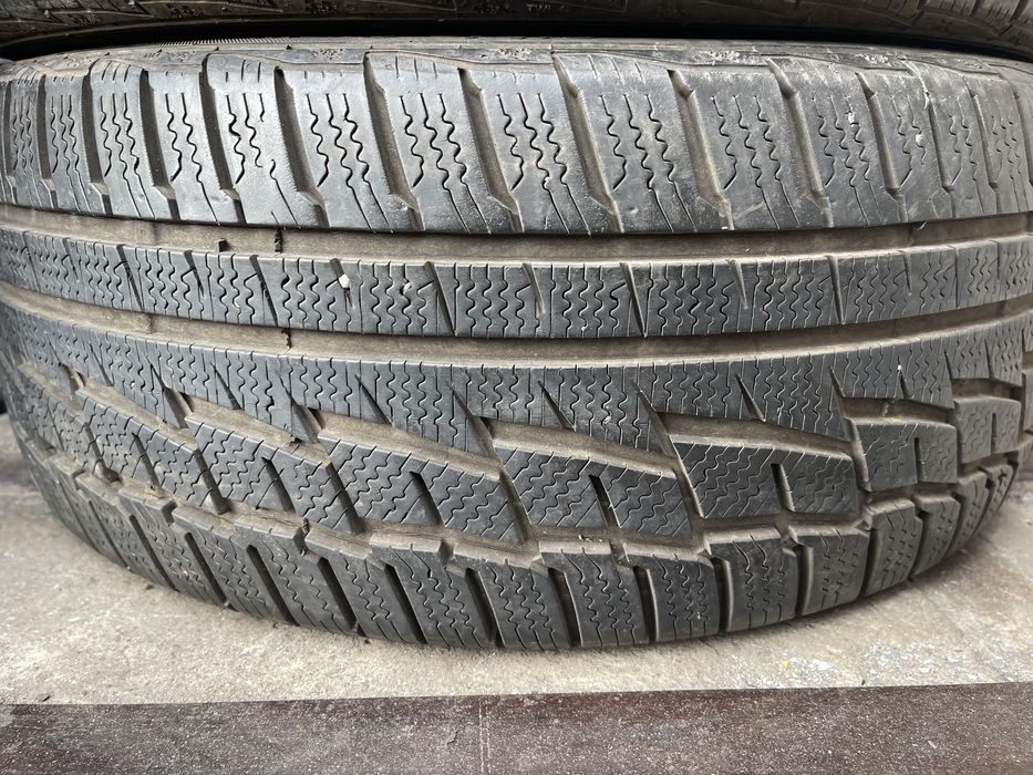 Шины 225/45 R17 Matador б/у пара зима 6/7мм U1