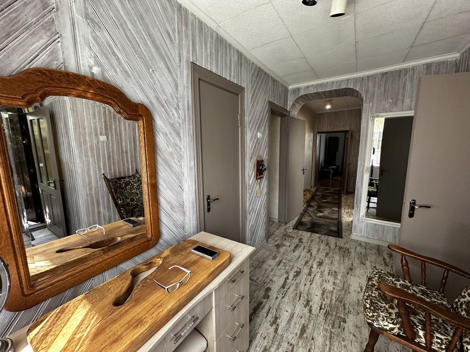 Продаж напівособняка в приватному секторі Івано-Франківська