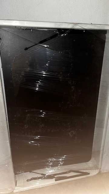 Cama/Sommier, com estrado elevatório/arrumação, em bom estado, desmontada.