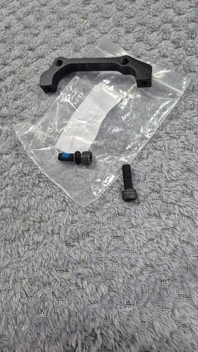 Adapter zacisku do tarcz 140/160/180/203MM