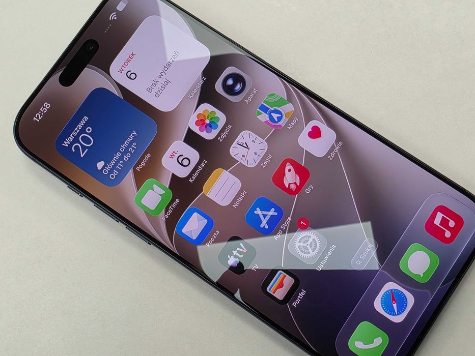 iPhone 17 PRO MAX 256GB Dual SIM (SIM + eSIM)/ Deep Blue/ A3526/ BAT 95%/ Grade A do A-/ + ładowarka/ 8.10.25 z Media Expert