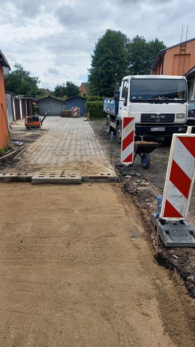 Usługi Minikoparką-Transport-Polbruk