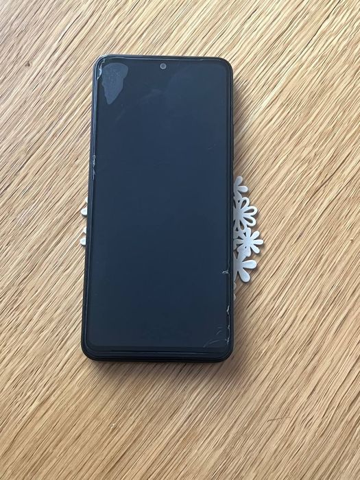 Телефон Redmi 12