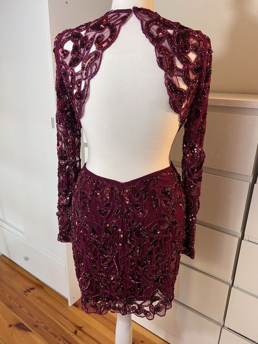 Bordowa bogato zdobiona sukienka Asos Edition cekiny sylwester S