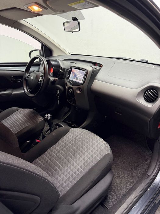 Peugeot 108 1.0 VTi Style
