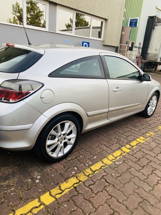Opel Astra h Gtc Sport