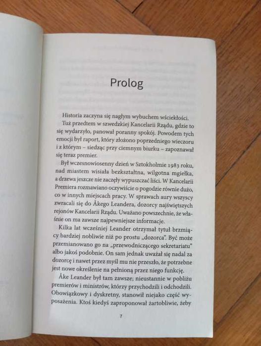 Niespokojny człowiek - Henning Mankell