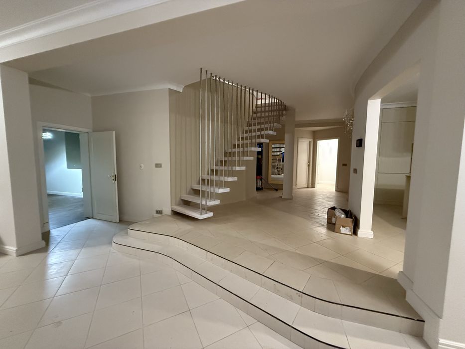 Kompleksowe Wykończenia Wnętrz pod klucz Firma Budowlana