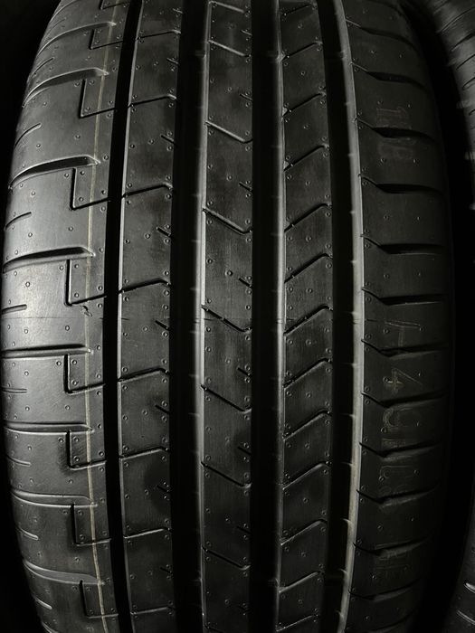 255/45/20+235/50/20 R20 Pirelli PZero PZ4 4шт нові