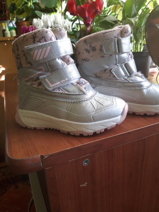 Buty zimowe dla dziewczynki