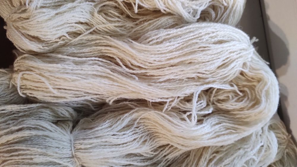 Пряжа овечья шерсть 100 %