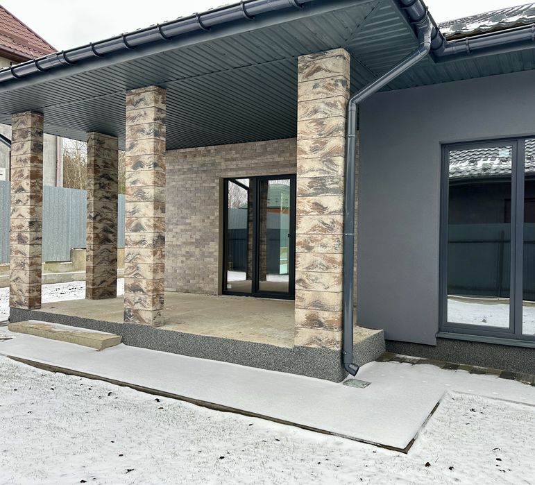 Будинок з газом  на в'їзді у Ворзель , поруч з Бучею. 135 000 $