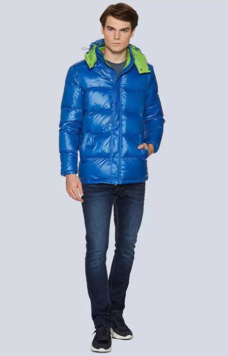 Pikowana, puchowa kurtka z odpinanym kapturem Vistula Red