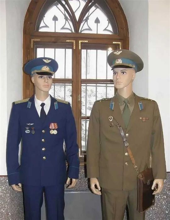 Фуражка офицера ВВС ПВ КГБ СССР
