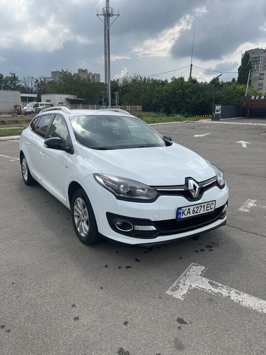 Сдам в аренду рено меган 3 2015 год  Выкуп!!!