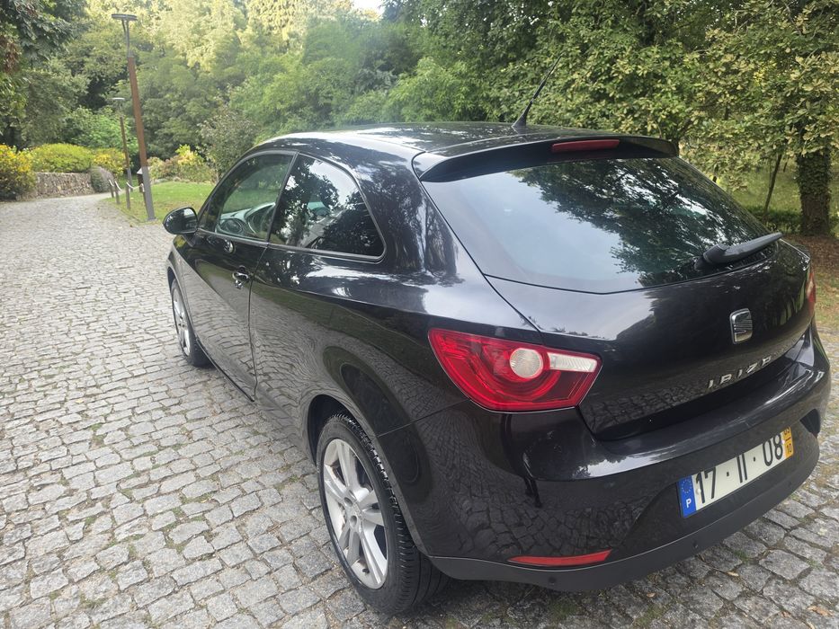 Seat Ibiza 1.6 TDI 90Cv 2009 — photo 2