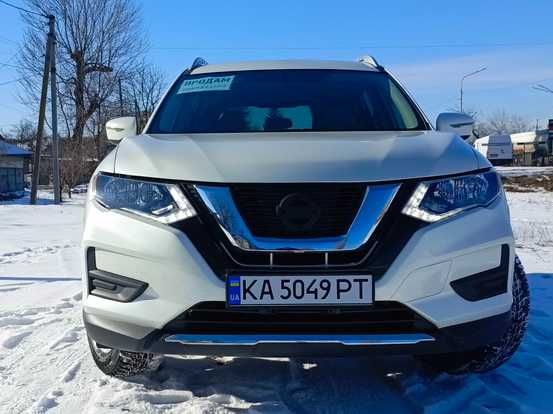 Продам NISSAN ROGUE 2017 Hybrid