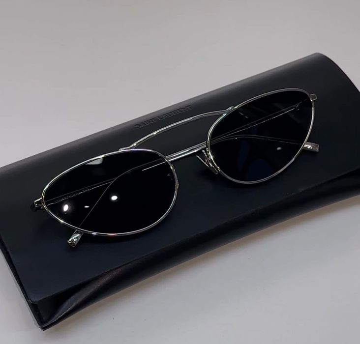 Очки Saint Laurent