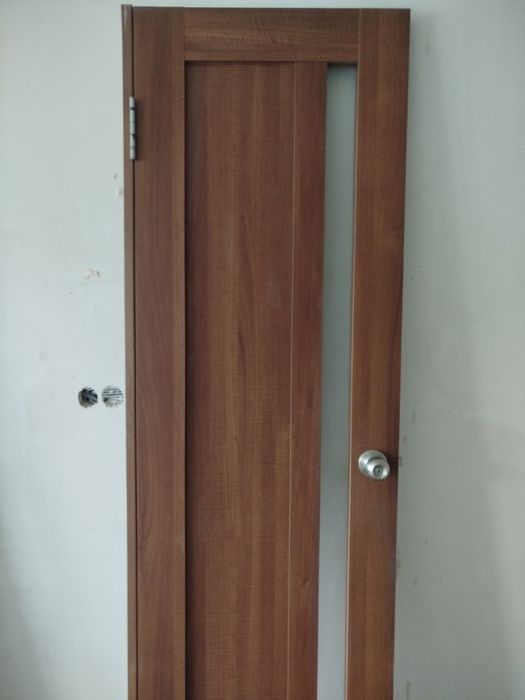 Дверні полотна продам