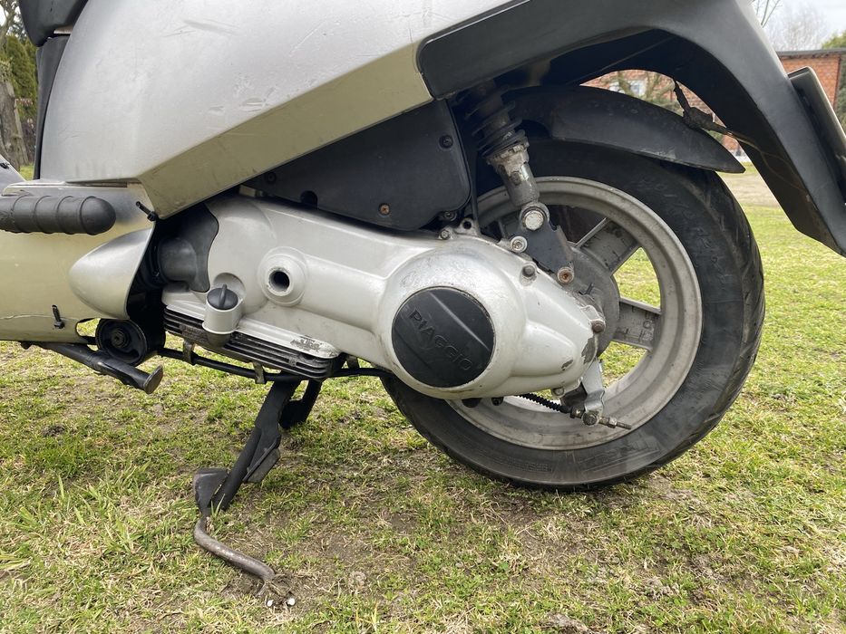 Skuter Piaggio 125