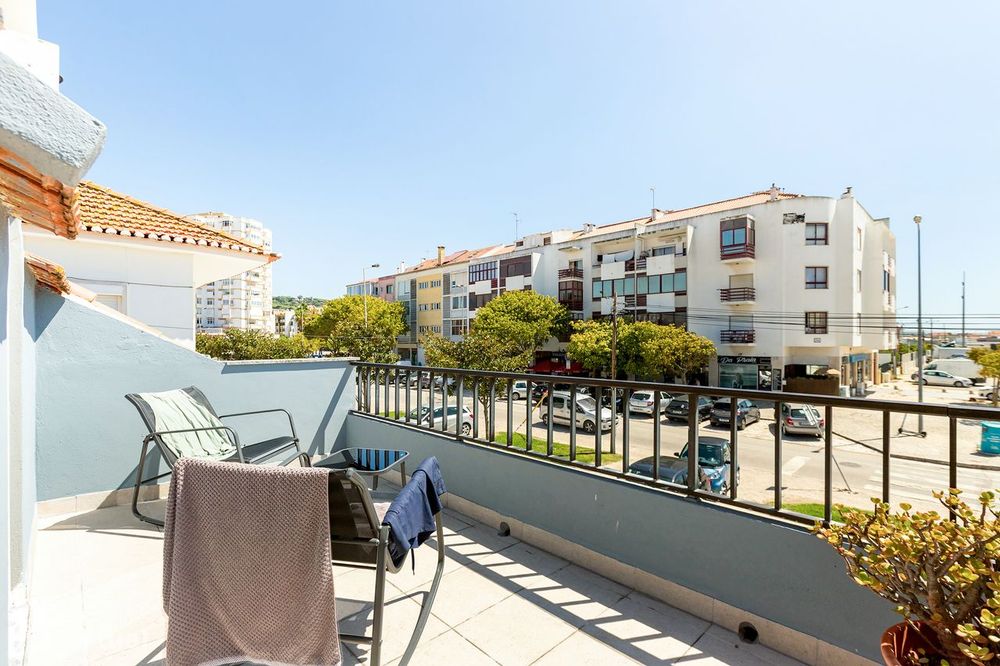 Moradia Geminada T4, Costa da Caparica