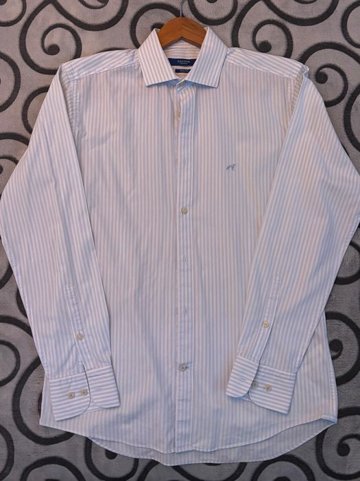 Camisas Massimo Dutti, Sacoor, PH