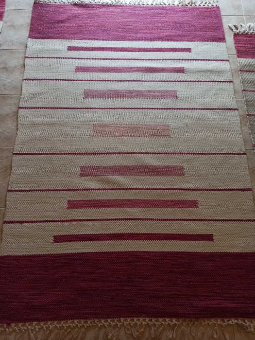 Tapetes de boa qualidade em bom estado