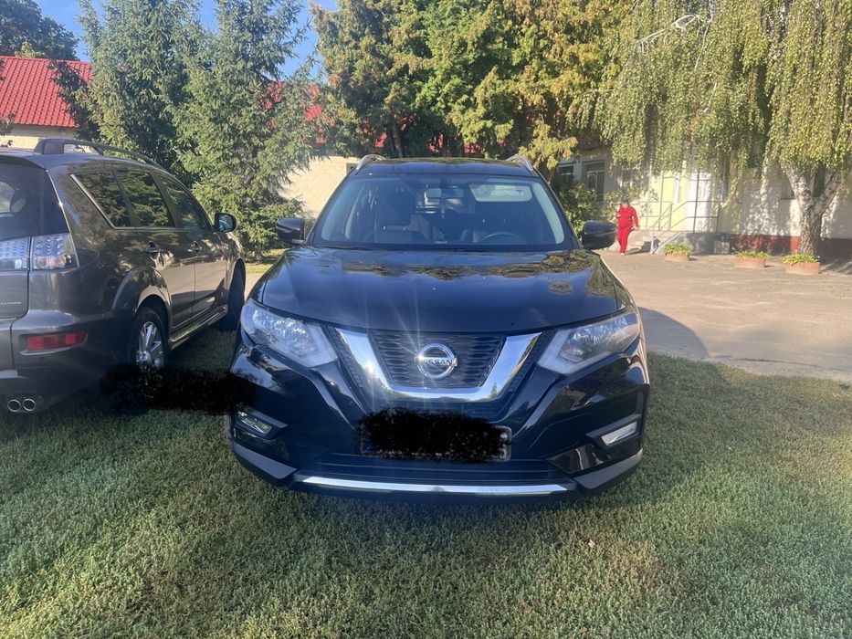 Продам Nissan Rogue