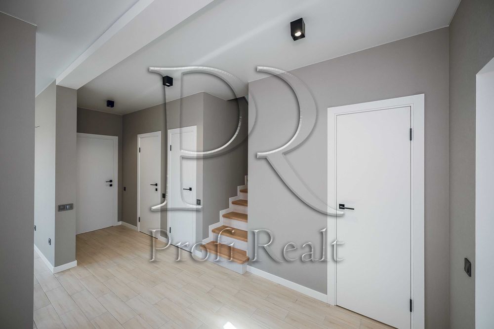 Продаж будинку/Пухівка/Зазимʼя/Погреби