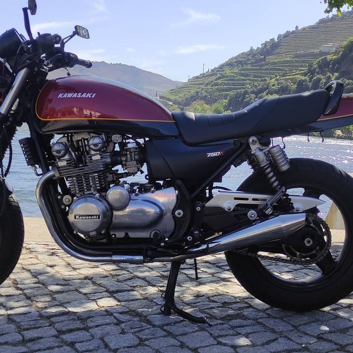 Kawasaki zephyr 750