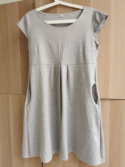 Sukienka ciążowa z kieszonkami