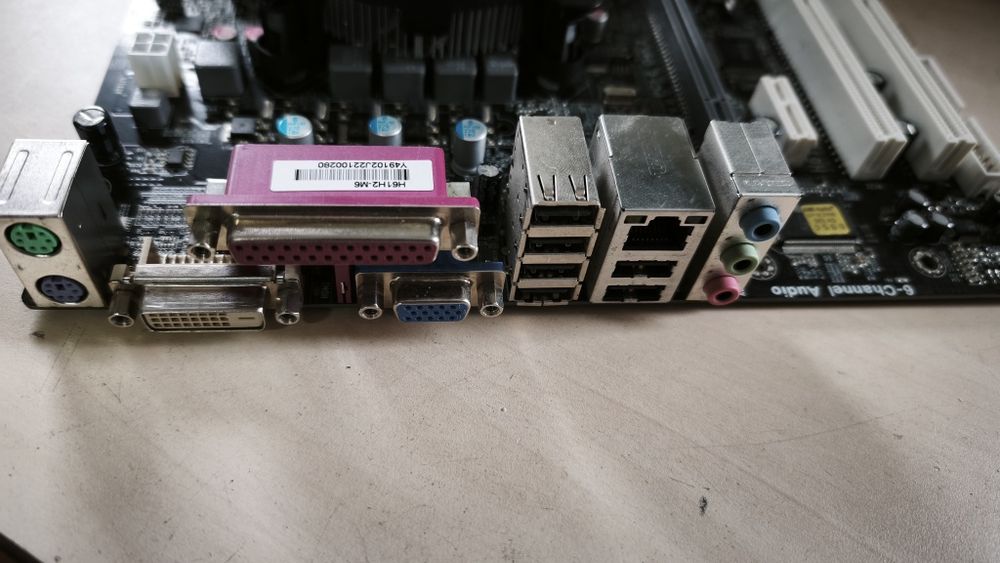 Elitegroup h61h2-m6 + i5-3330